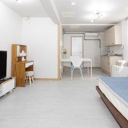 Dashim Guest House Gunsan Extérieur photo