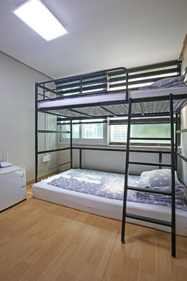 Dashim Guest House Gunsan Extérieur photo