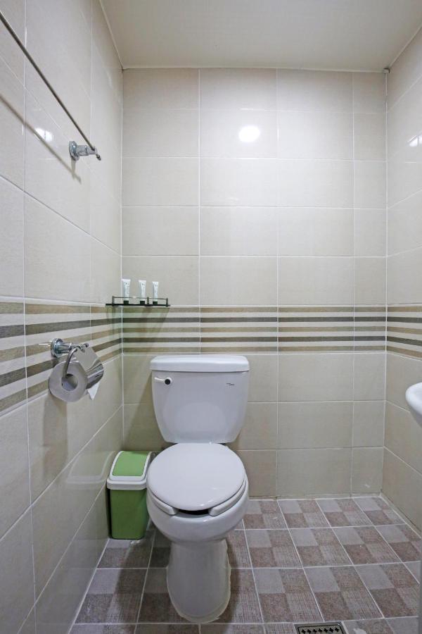 Dashim Guest House Gunsan Extérieur photo