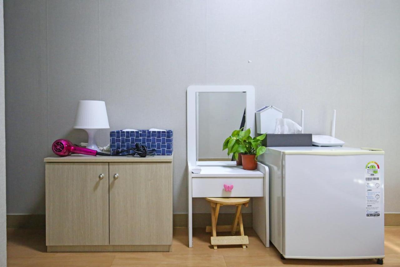 Dashim Guest House Gunsan Extérieur photo