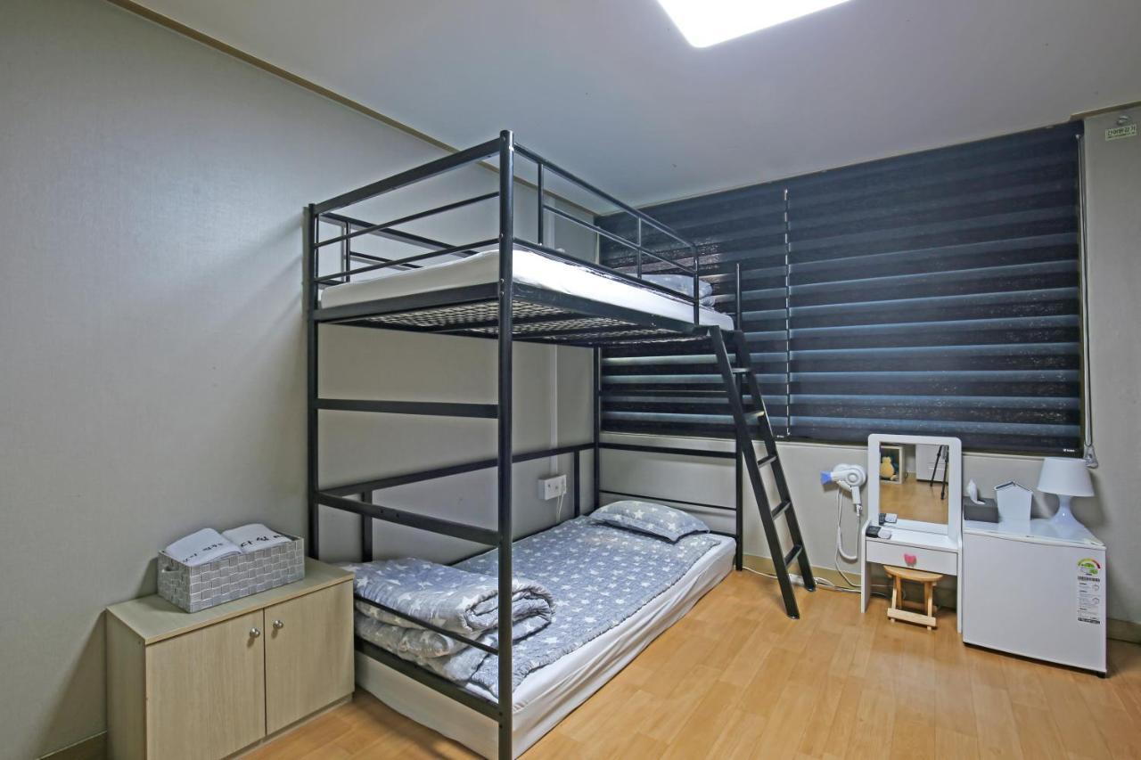 Dashim Guest House Gunsan Extérieur photo
