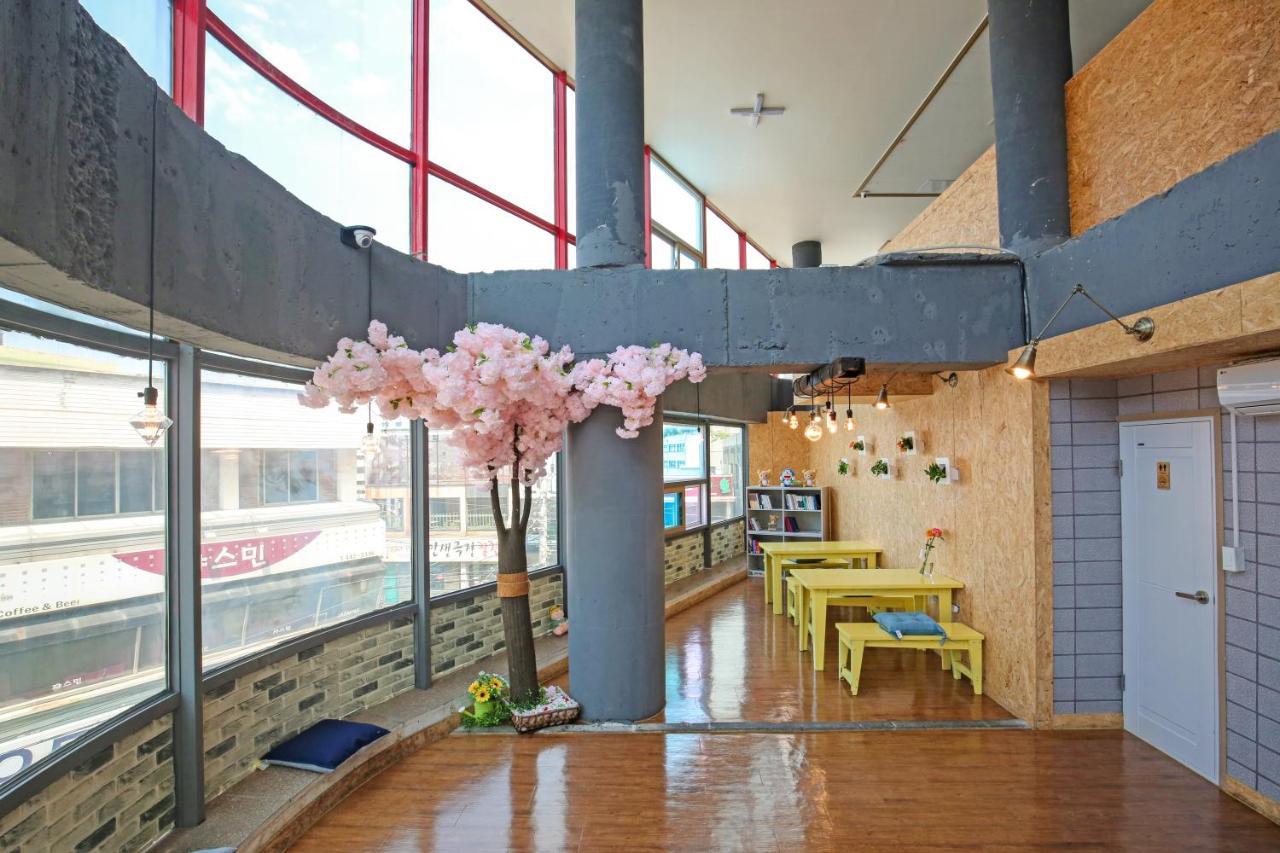 Dashim Guest House Gunsan Extérieur photo