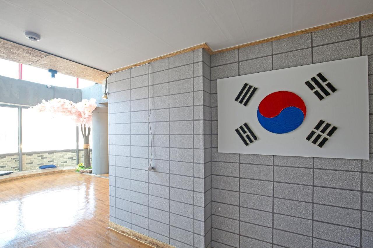 Dashim Guest House Gunsan Extérieur photo