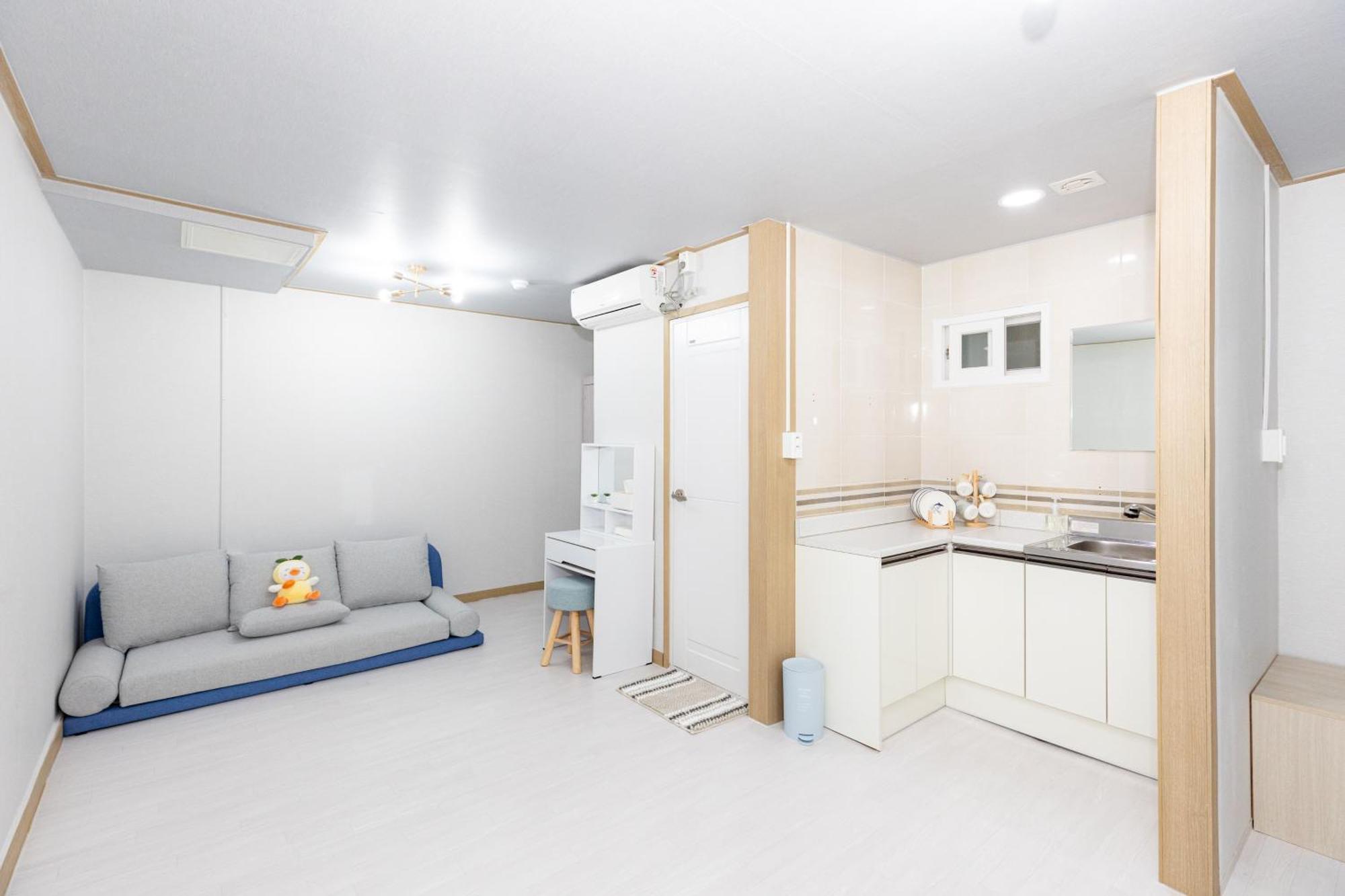 Dashim Guest House Gunsan Extérieur photo