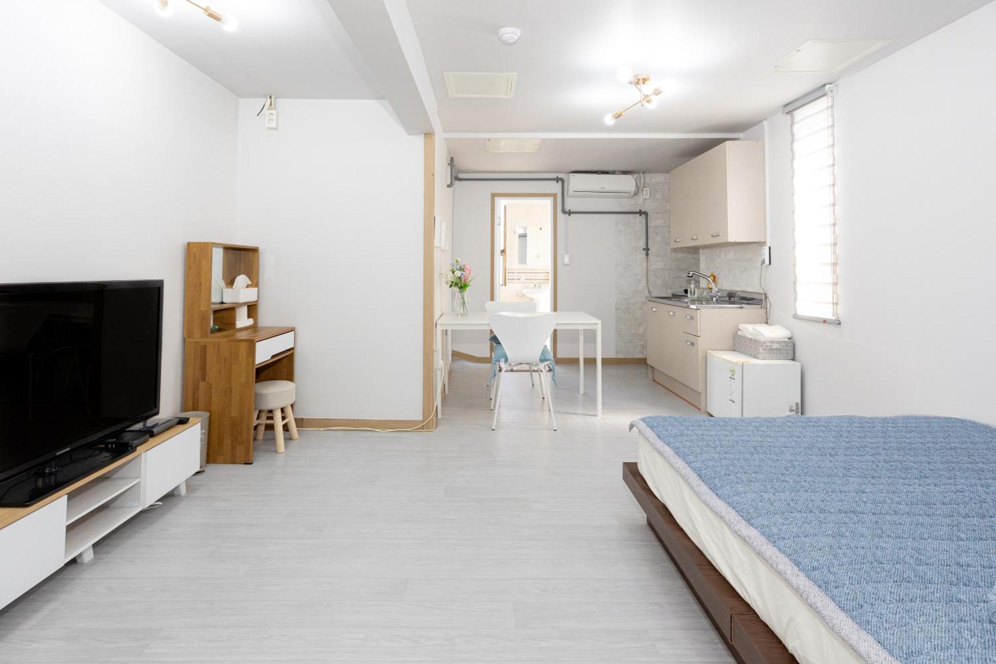 Dashim Guest House Gunsan Extérieur photo